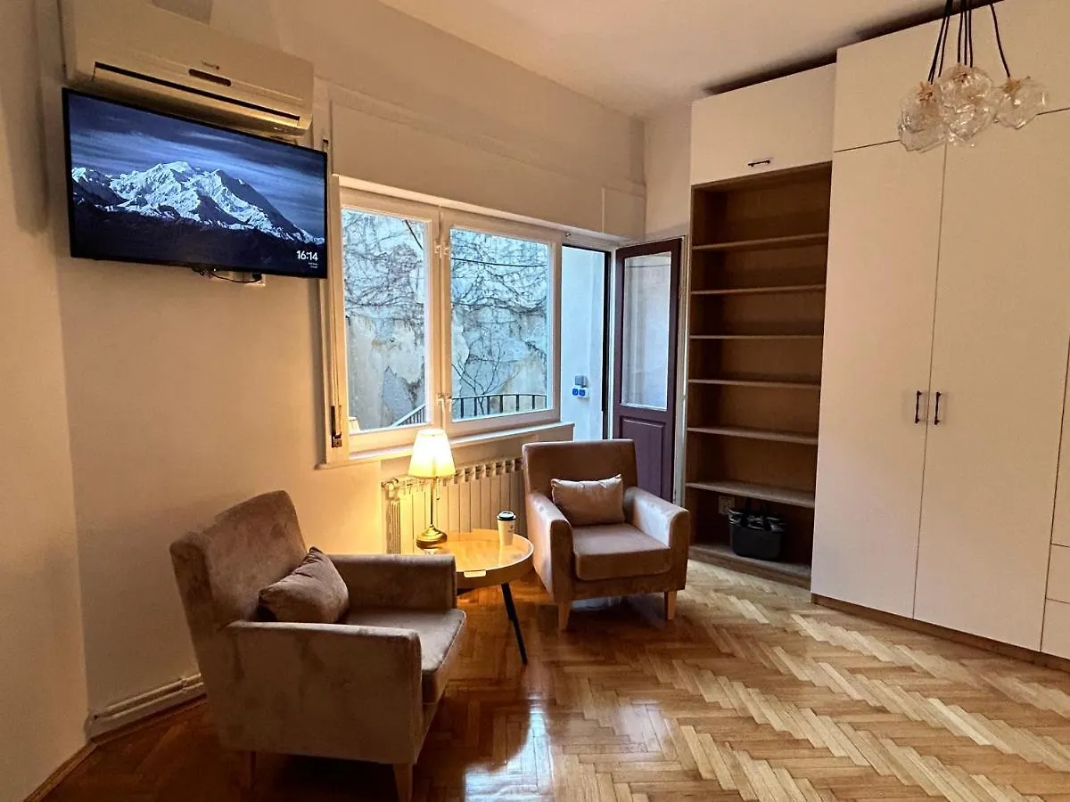 Interbelic Studio - Old City Town Bucharest - Armenian Quarter Apartment